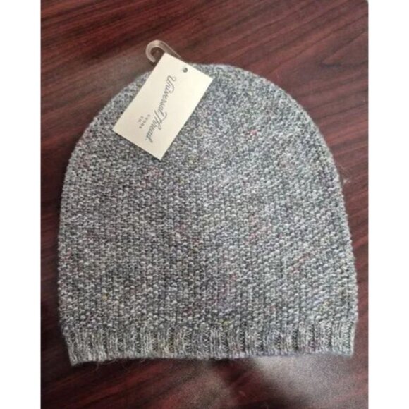 Lisa Bundle Acrylic Knit Beanie Hat In Green & Gray Speckled Texture - Picture 1 of 2